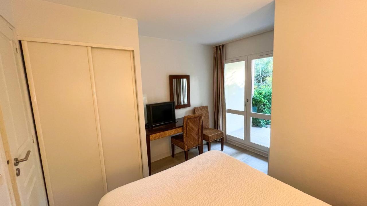6-Person Apartment With Swimming Pool Tennis Court And Free Parking 25 Le Touquet Dış mekan fotoğraf