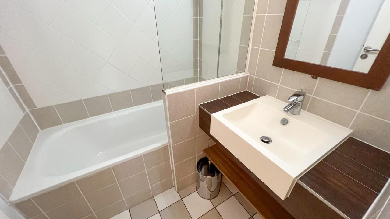 6-Person Apartment With Swimming Pool Tennis Court And Free Parking 25 Le Touquet Dış mekan fotoğraf